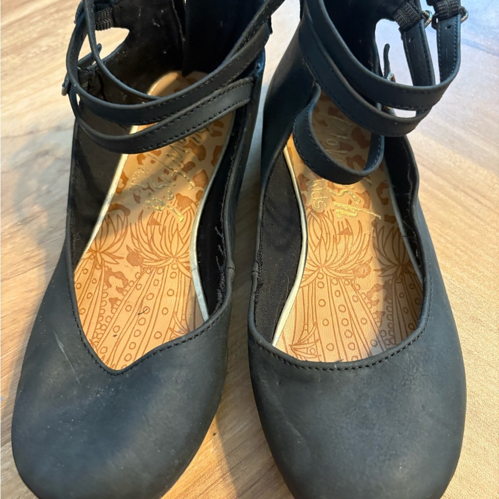 Elegant Black Women's Shoes
